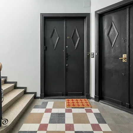 Apartment Hoza Centre By Bookinghost